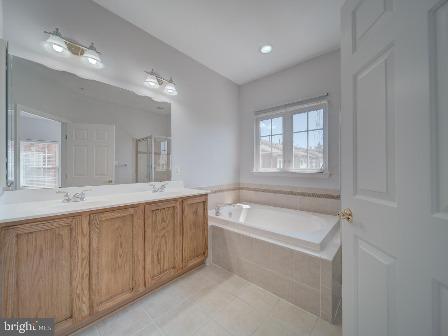 VILLAGES OF URBANA - Residential