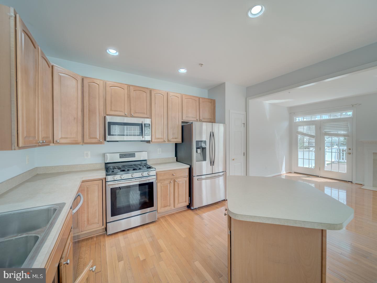 VILLAGES OF URBANA - Residential