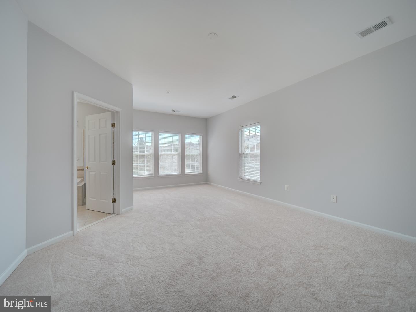 VILLAGES OF URBANA - Residential