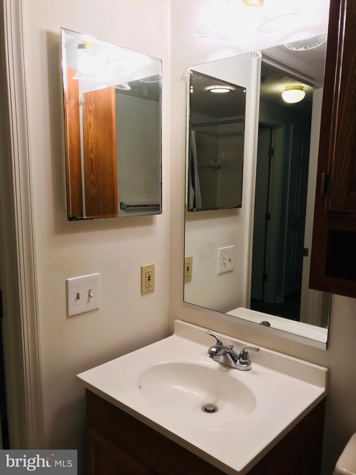 ST CLAIR - Residential Lease