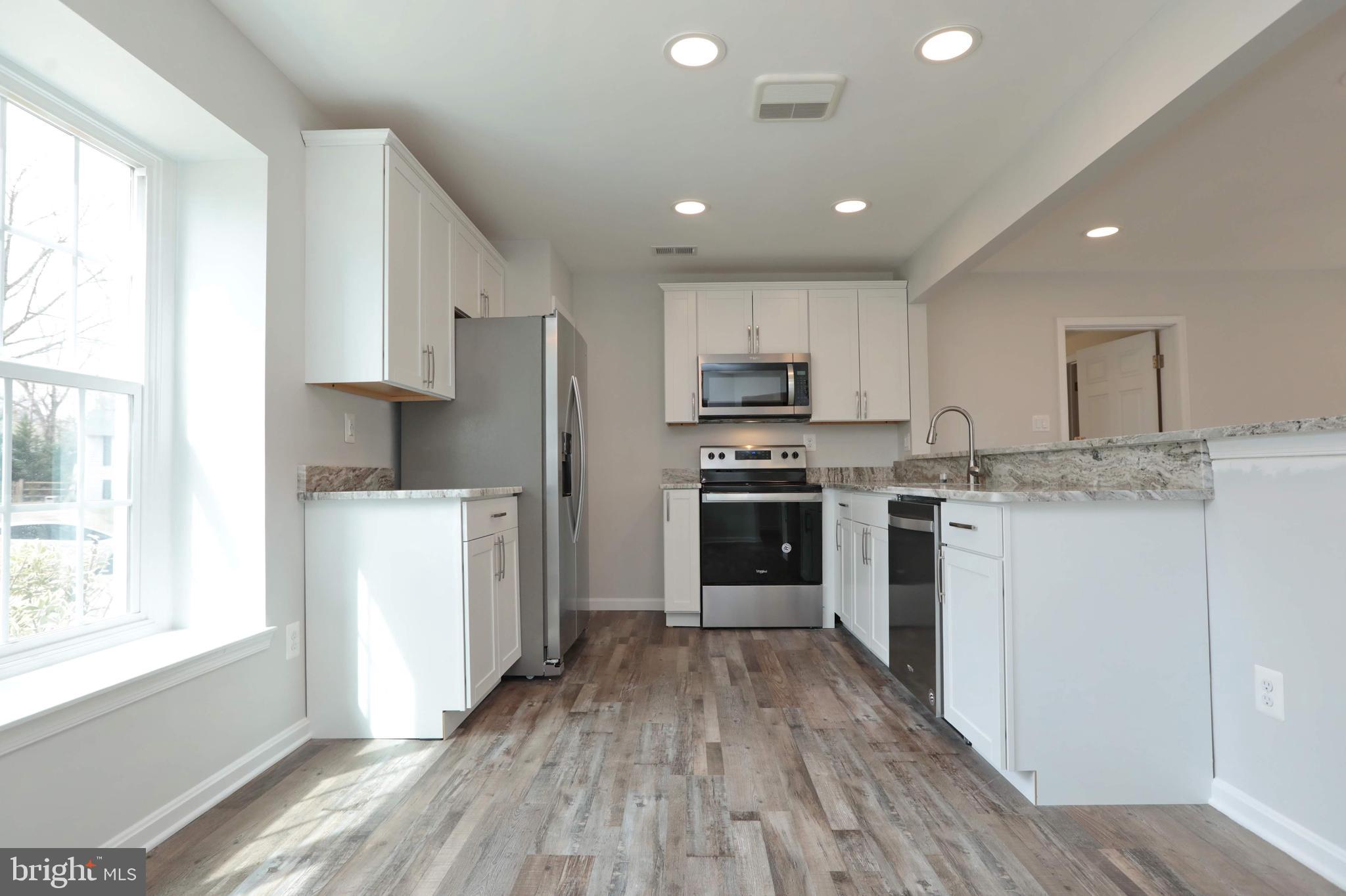 HUNTINGTON - Residential