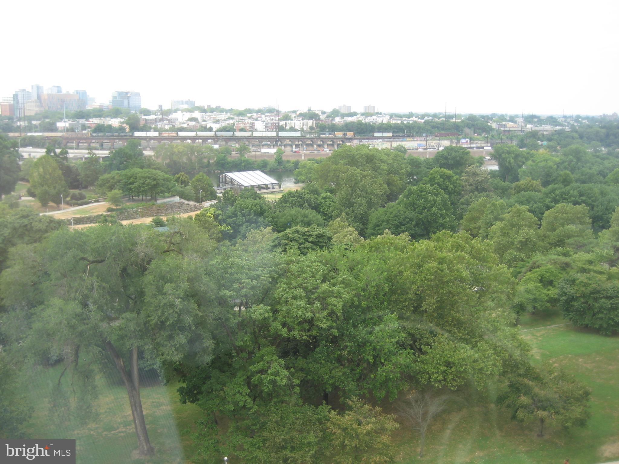 ART MUSEUM AREA - Residential Lease