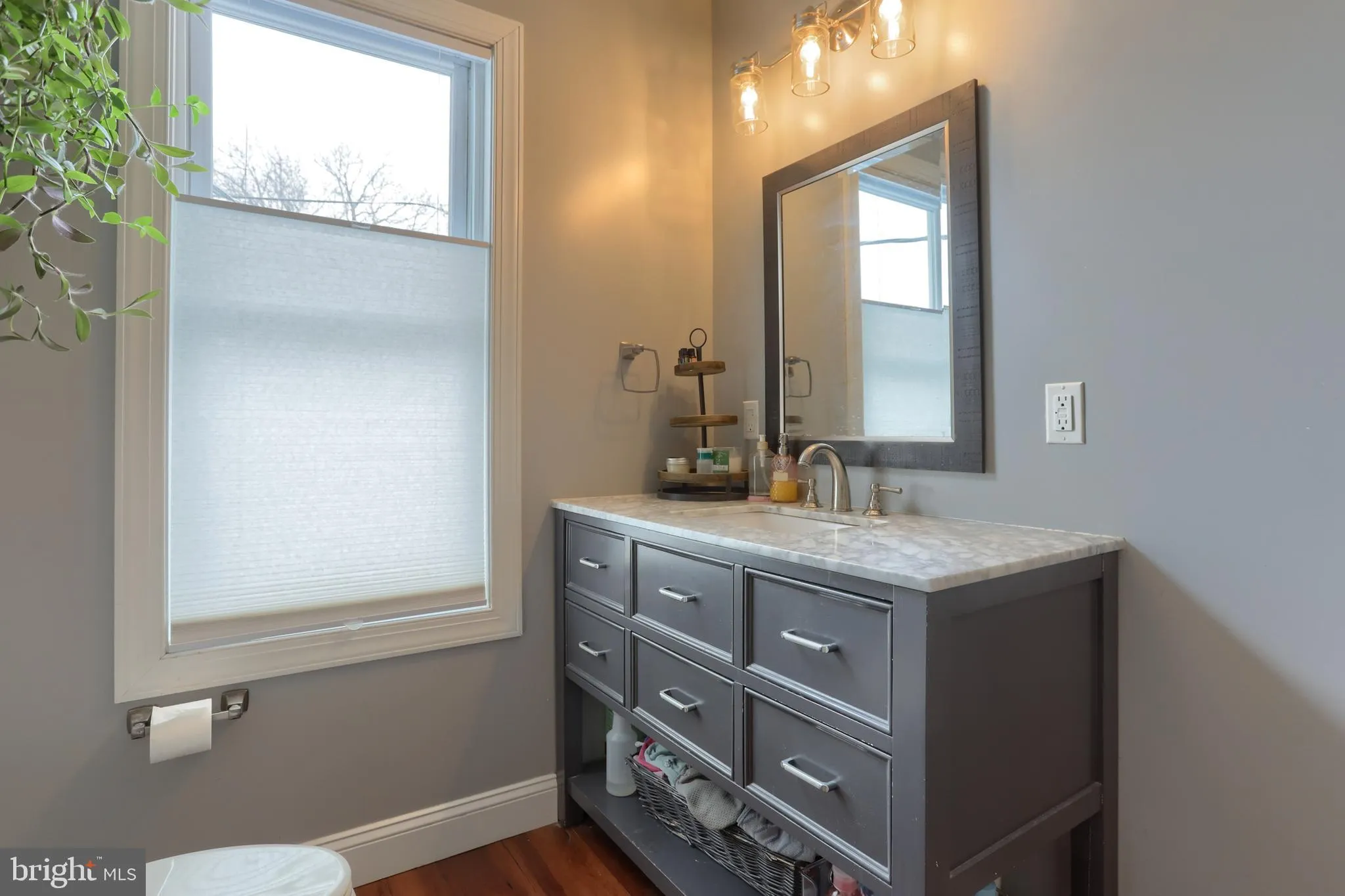 Palmyra, Pennsylvania 17078, United States, 4 Bedrooms Bedrooms, ,2 BathroomsBathrooms,Residential,Pending,18553