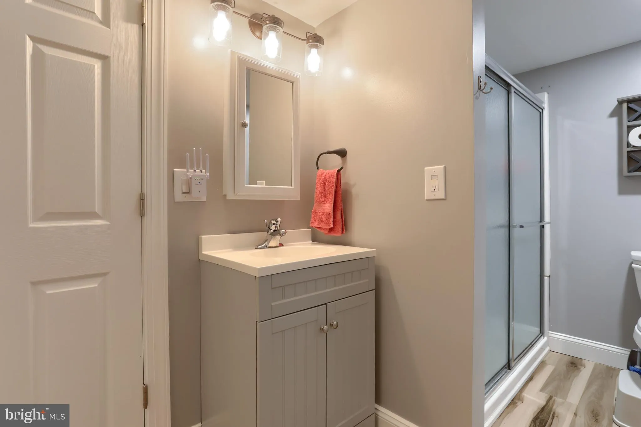 Palmyra, Pennsylvania 17078, United States, 4 Bedrooms Bedrooms, ,2 BathroomsBathrooms,Residential,Pending,18553