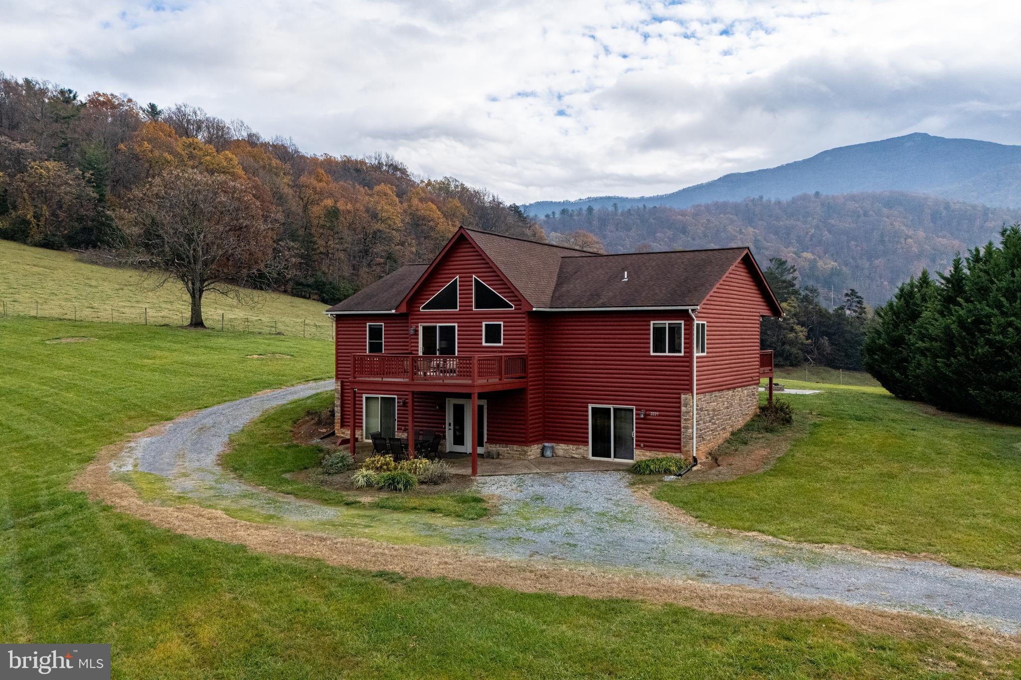 2225 & 2319 VALLEY BURG ROAD