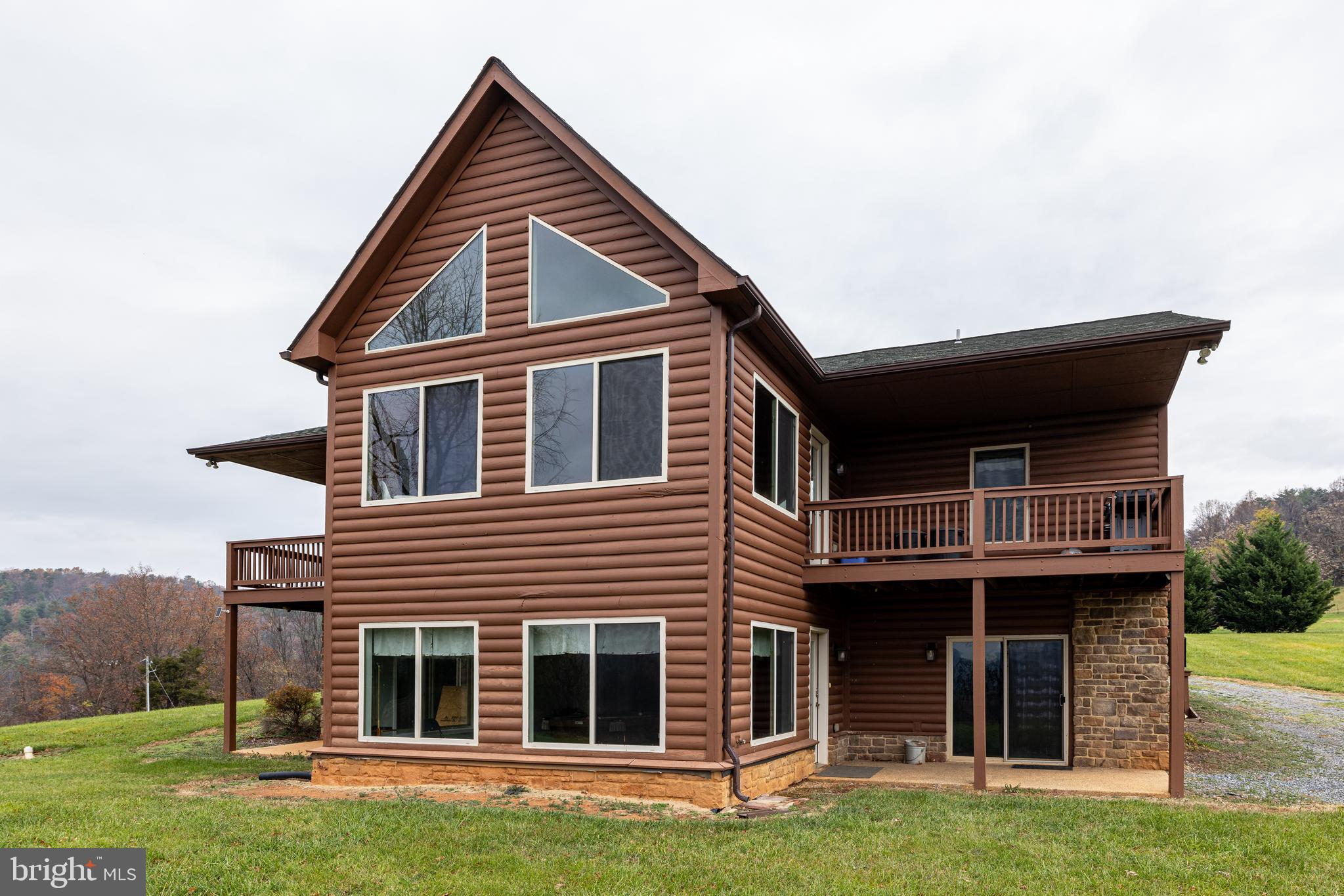 2225 & 2319 VALLEY BURG ROAD