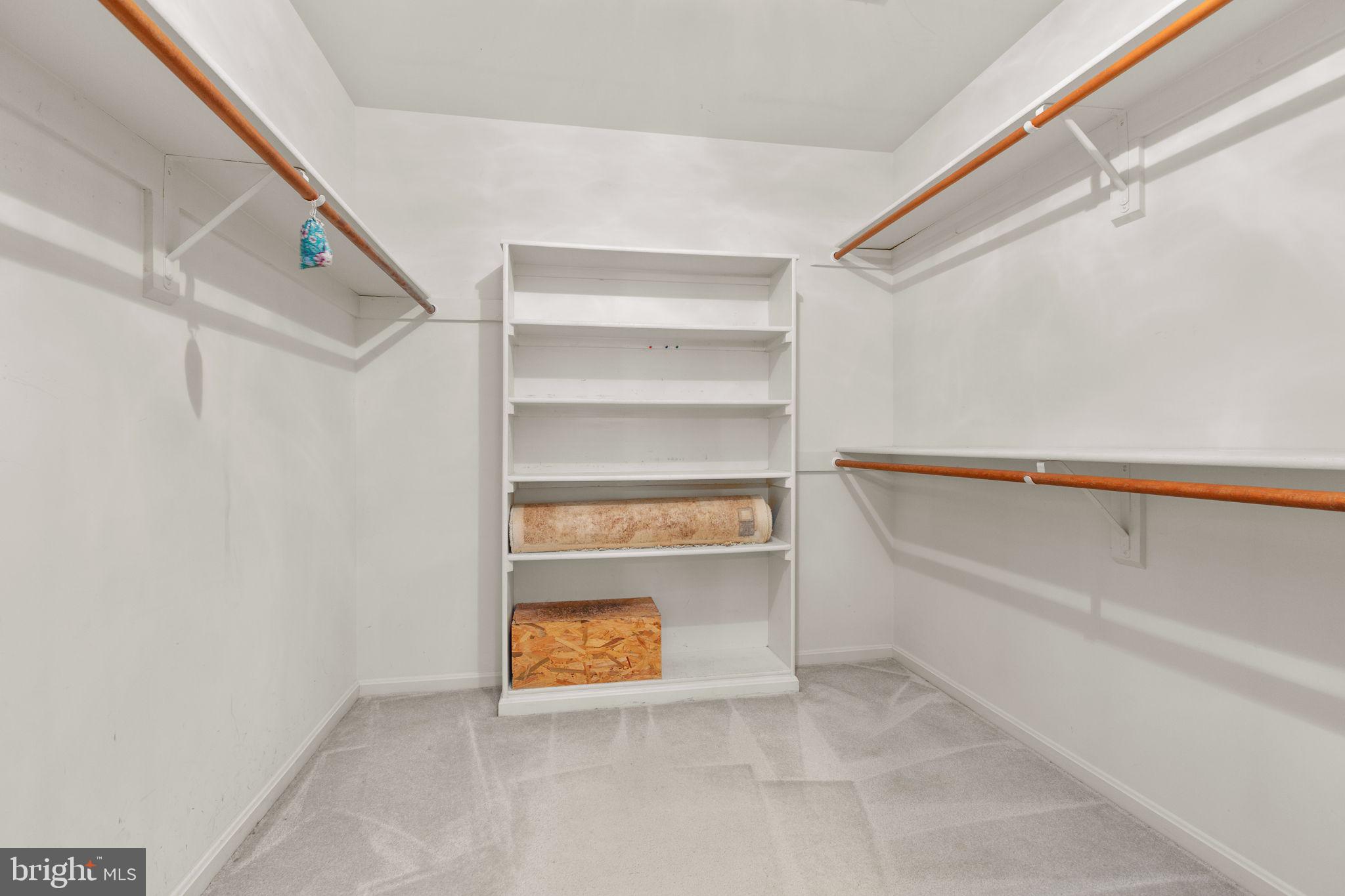 GRANDSTAFF WOODS - Residential