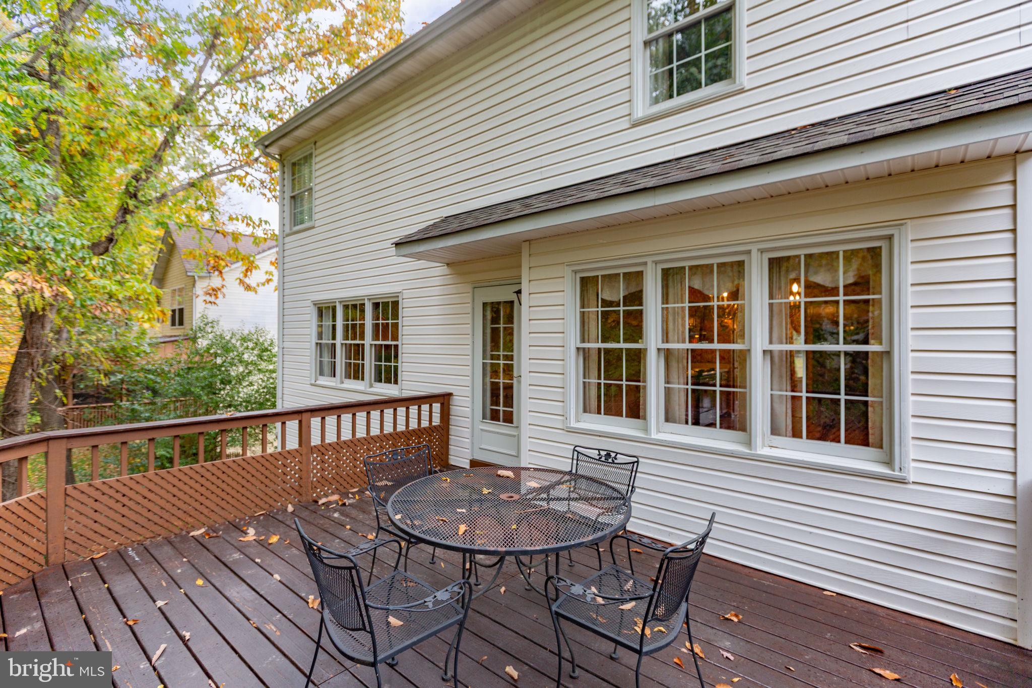 GRANDSTAFF WOODS - Residential