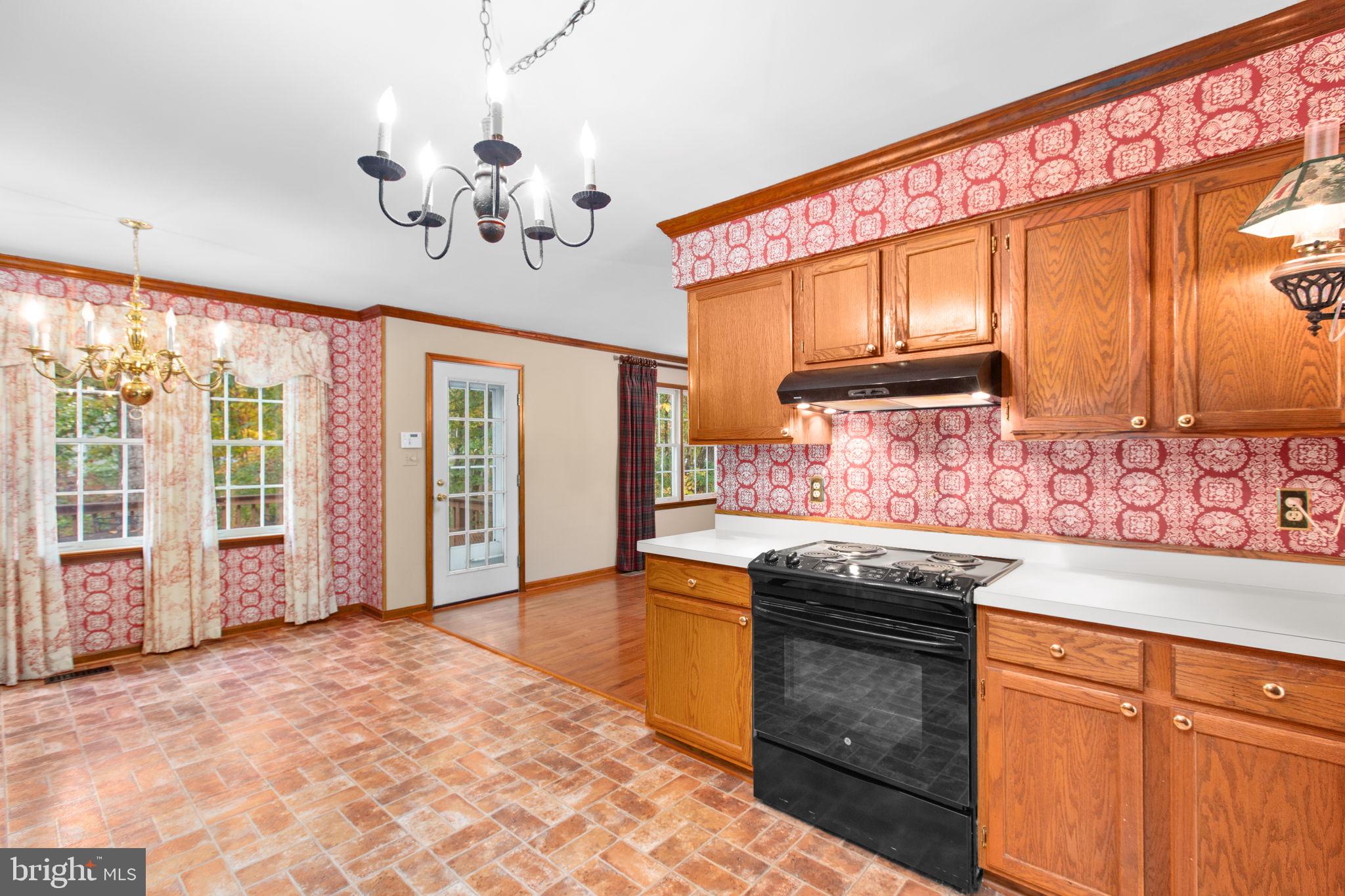 GRANDSTAFF WOODS - Residential