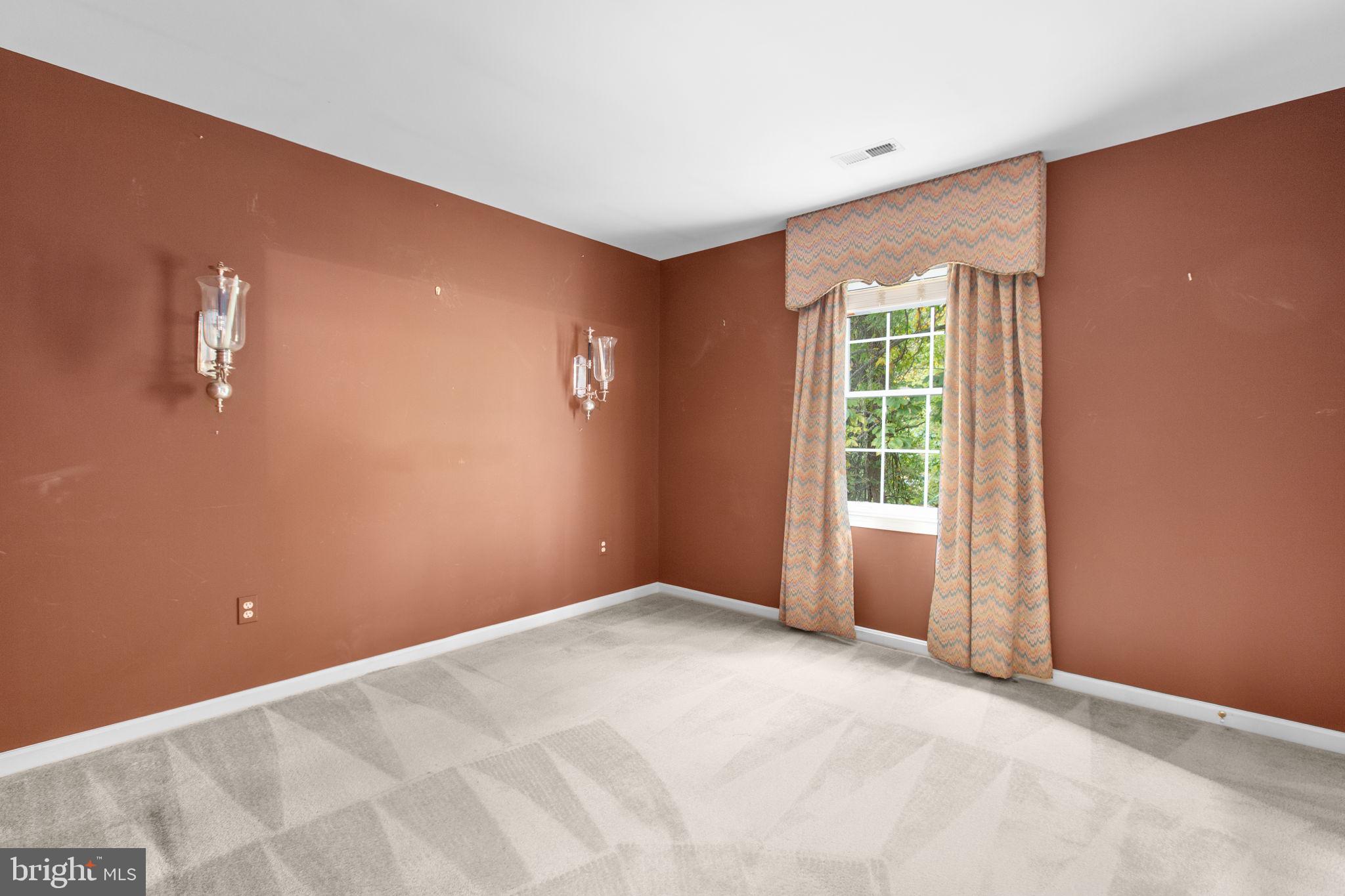 GRANDSTAFF WOODS - Residential