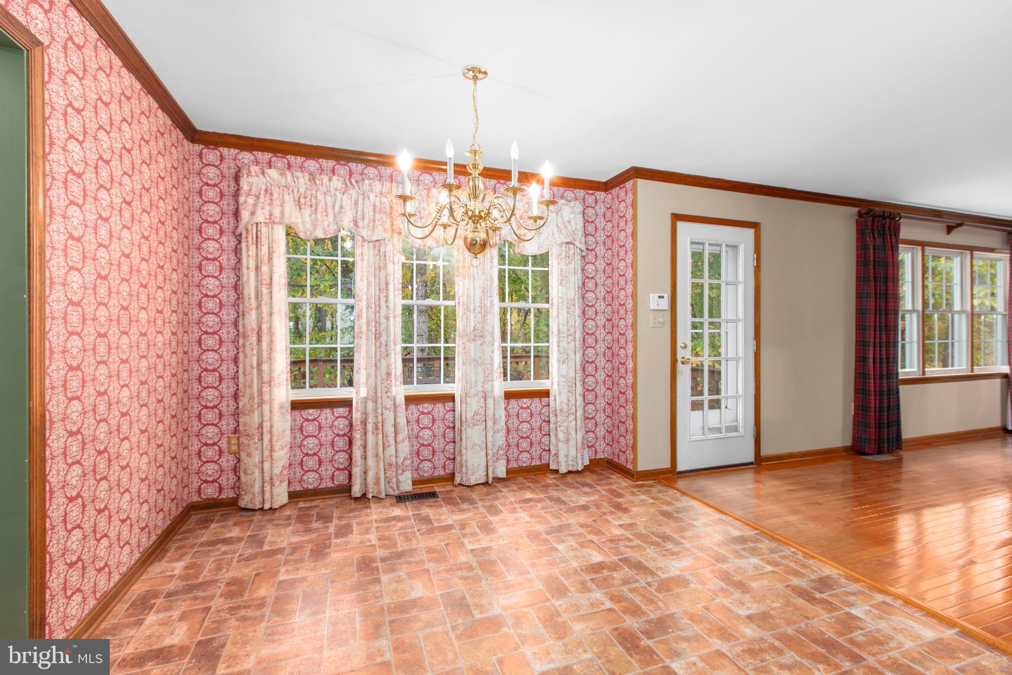 GRANDSTAFF WOODS - Residential