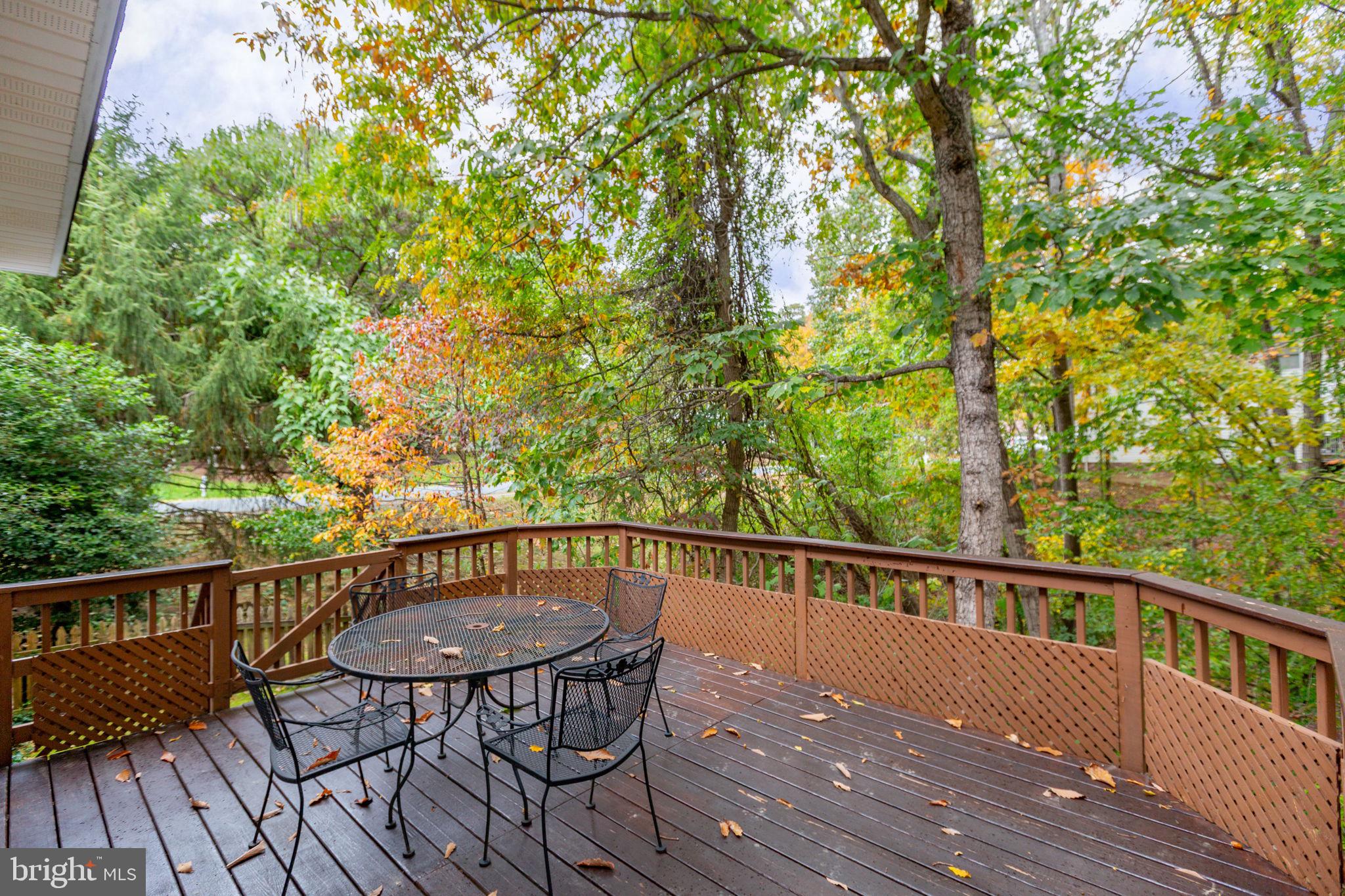 GRANDSTAFF WOODS - Residential