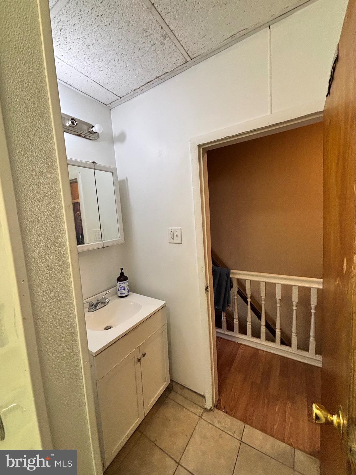 KENSINGTON - Residential