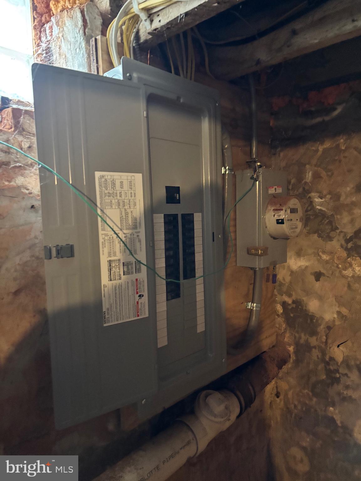 KENSINGTON - Residential