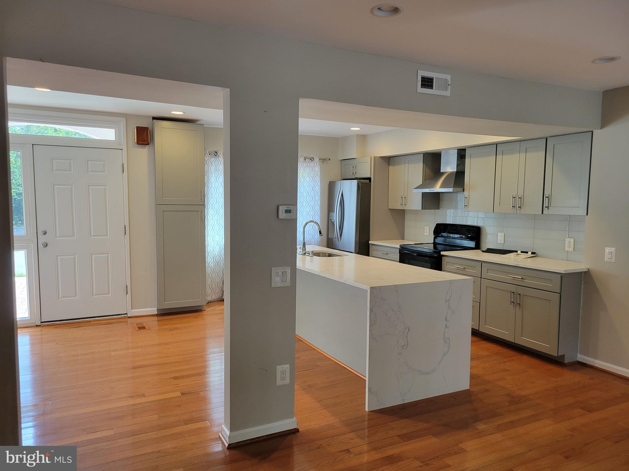 NEW MARK COMMONS - Residential Lease