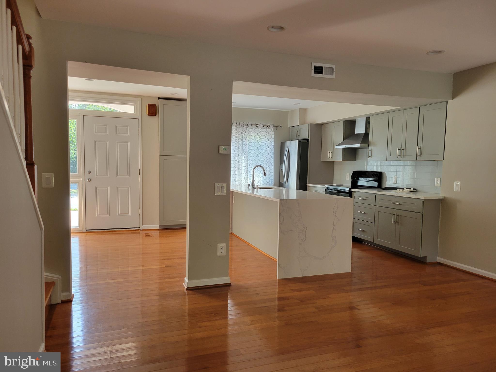 NEW MARK COMMONS - Residential Lease