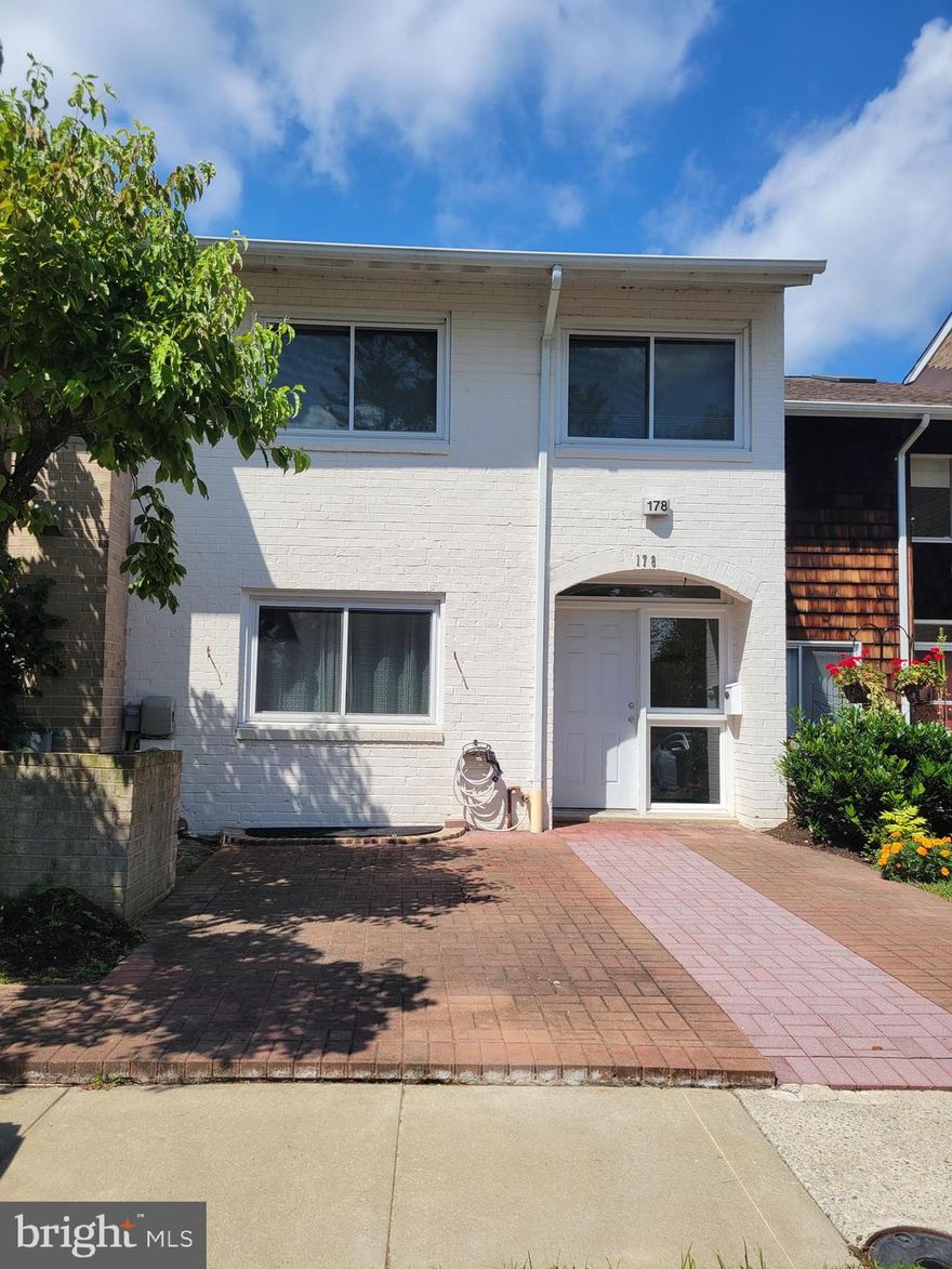 welcome to this  beautifully completely renovated and updated townhome, located on a quite cul-de-sac.  backing to a large lake under your large private  balcony, imaging sitting in your balcony and watching beautiful ducks playing and dancing around the lake, also very close to  city of Rockville downtown, walk to shopping and entertainment centers very convenient location, house is professionally cleaned and ready to move in, thanks.