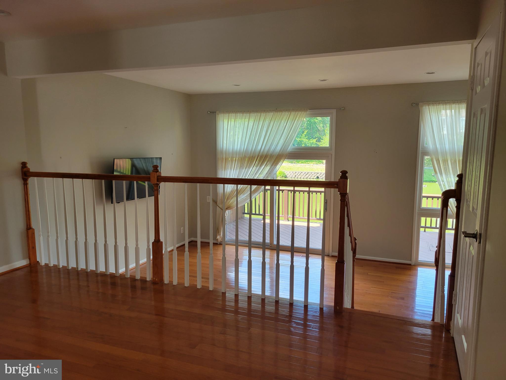 NEW MARK COMMONS - Residential Lease