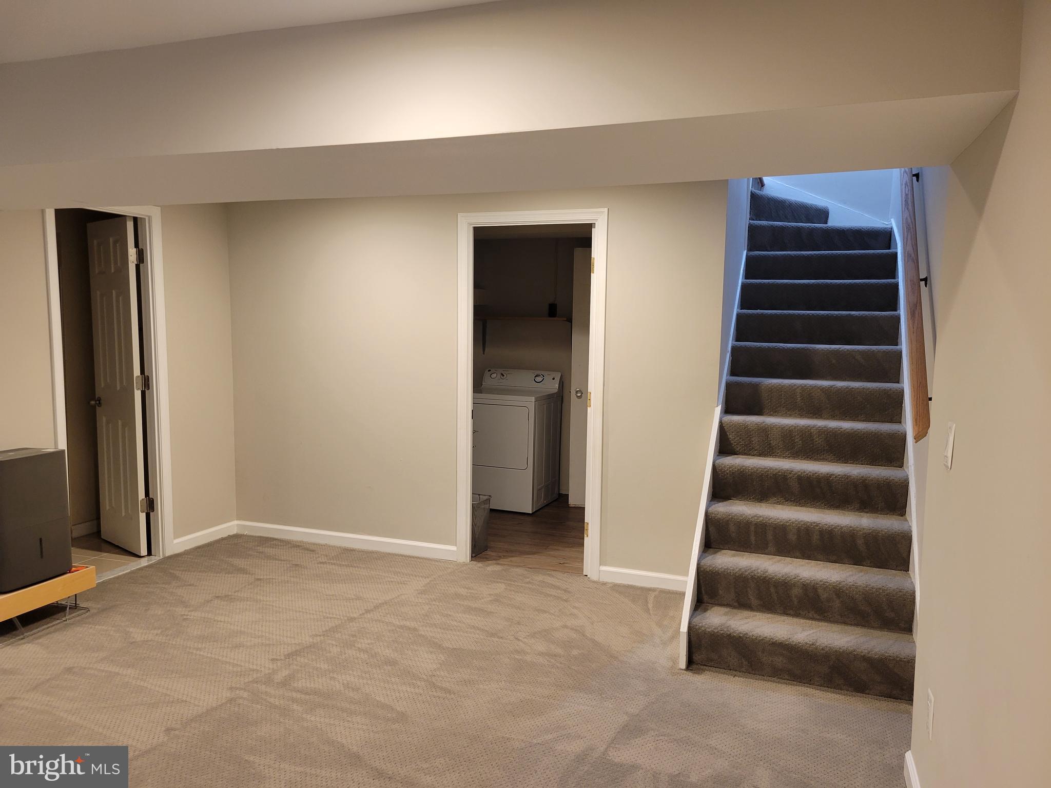 NEW MARK COMMONS - Residential Lease