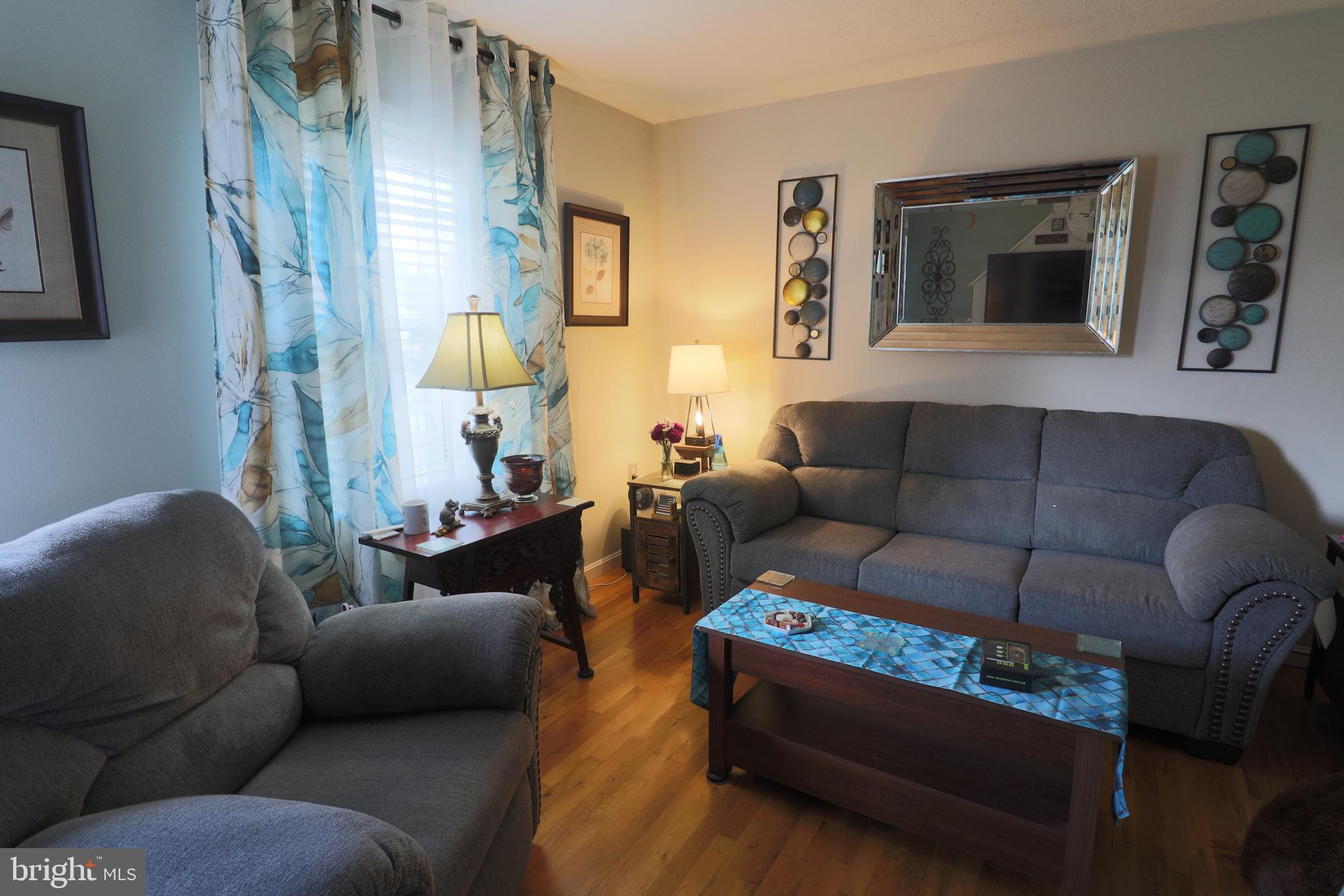 LAKEMONT VILLAGE - Residential