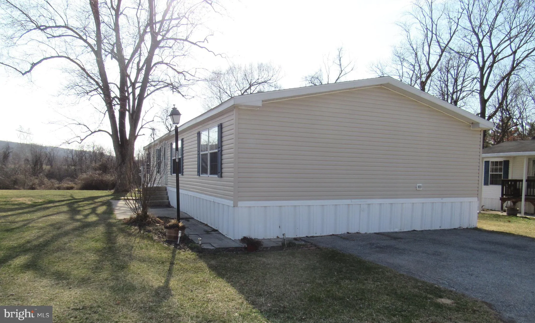 York, Pennsylvania 17406, United States, 4 Bedrooms Bedrooms, ,2 BathroomsBathrooms,Residential,Active,13727