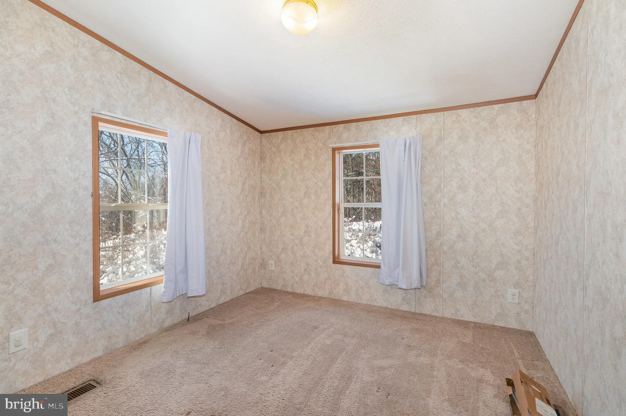 York, Pennsylvania 17406, United States, 4 Bedrooms Bedrooms, ,2 BathroomsBathrooms,Residential,Active,13727