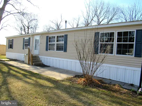 MLS: PAYK2075058