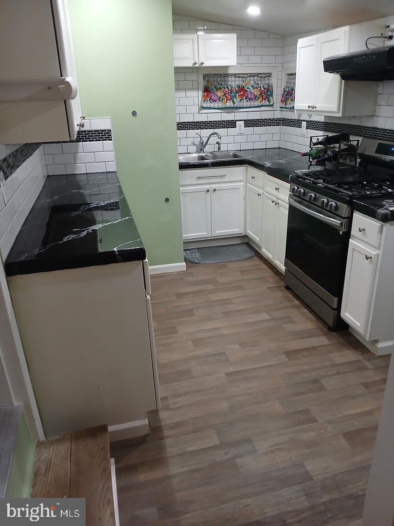 VALLEY FORGE CROSSIN - Residential