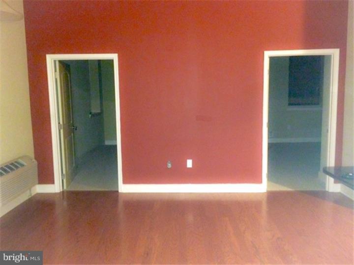 MANAYUNK - Residential Lease