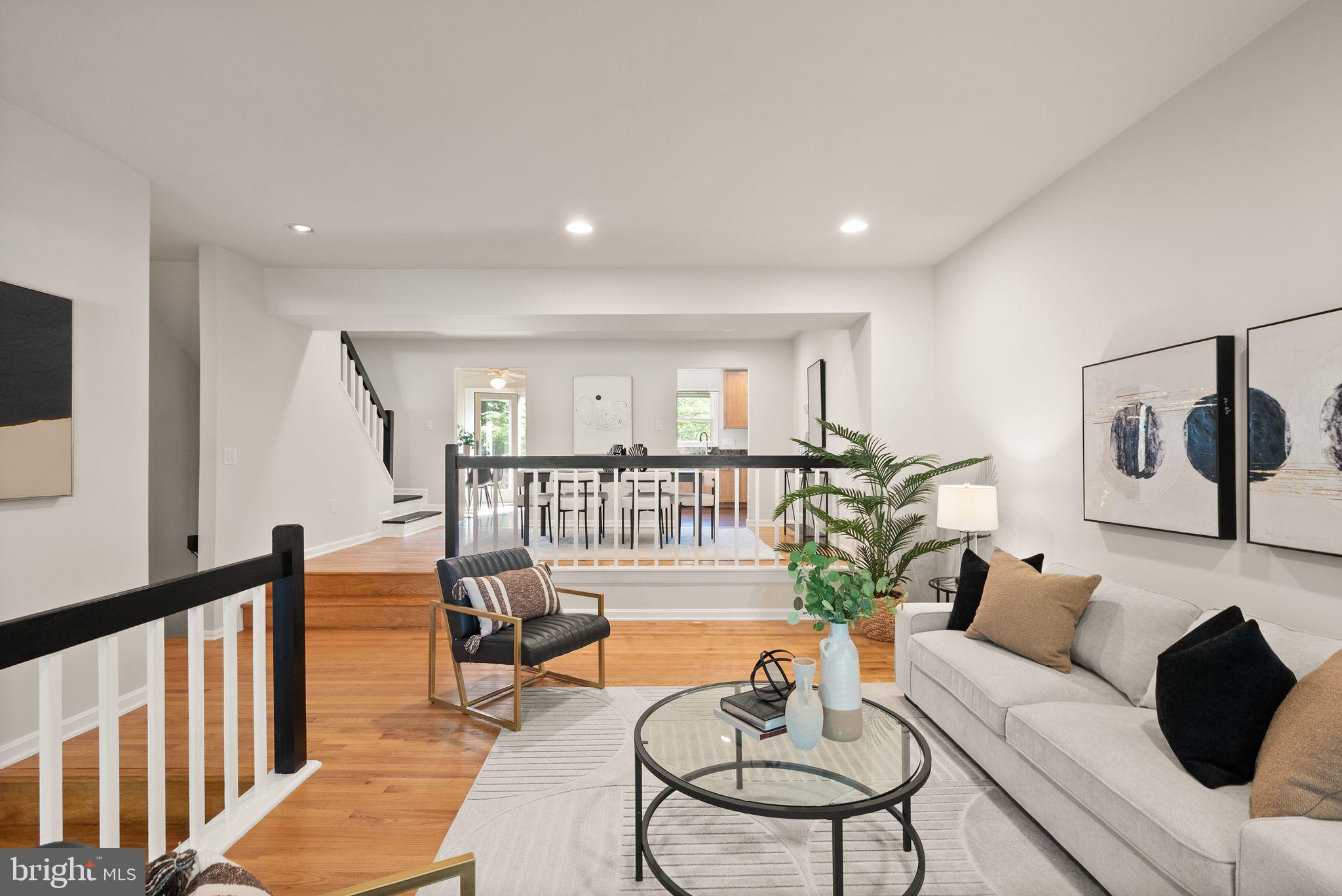 STONEYBROOK - Residential