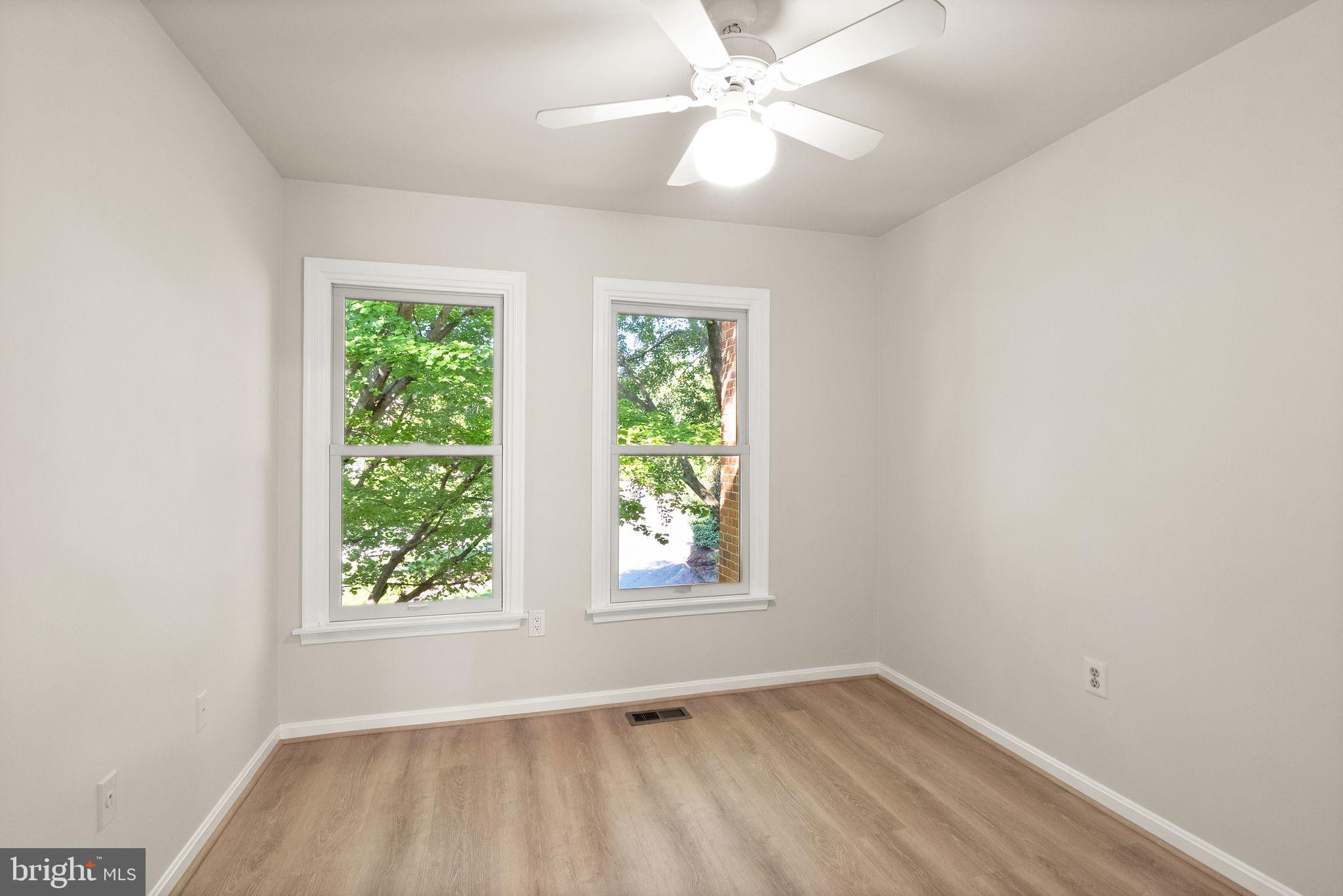 STONEYBROOK - Residential