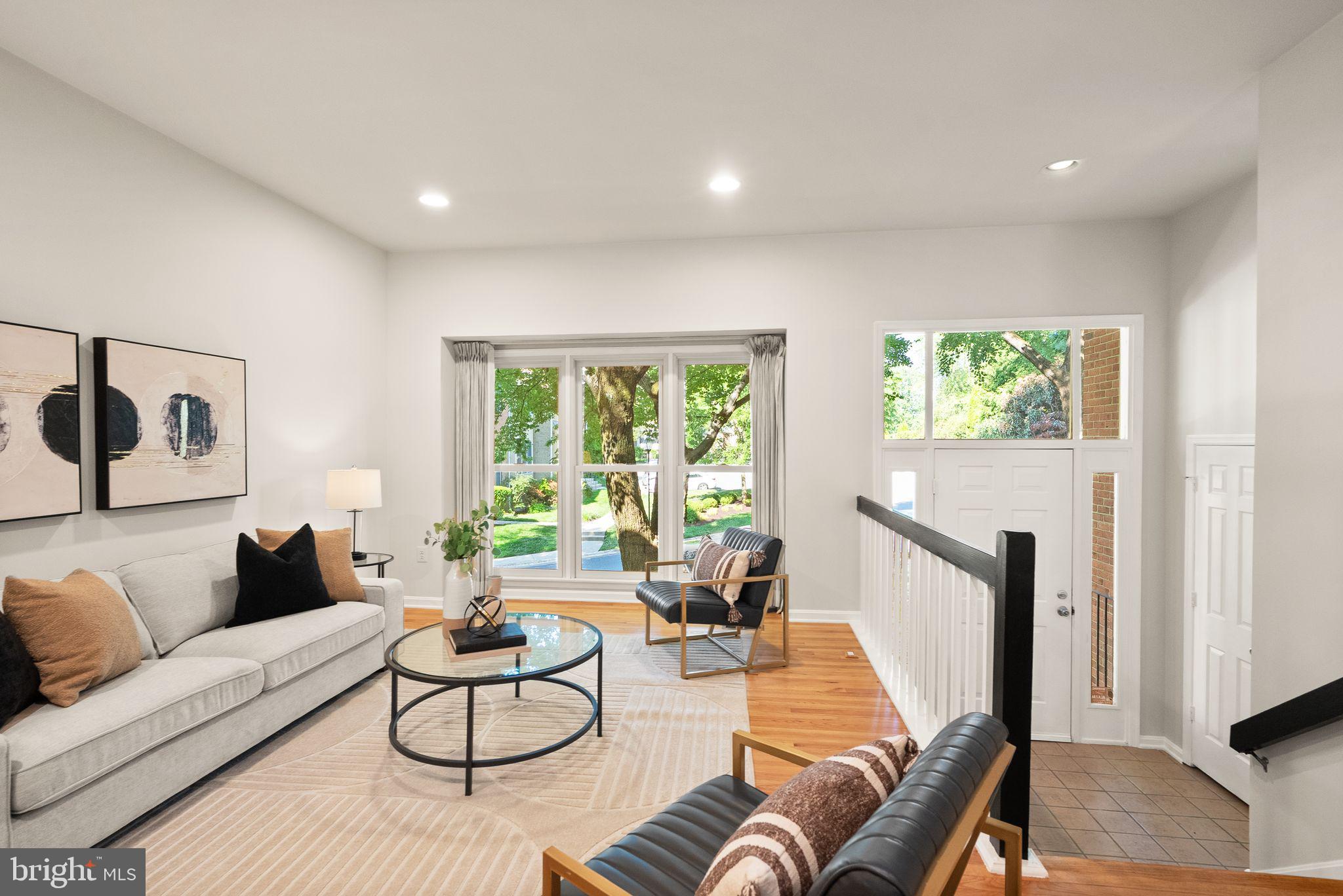 STONEYBROOK - Residential