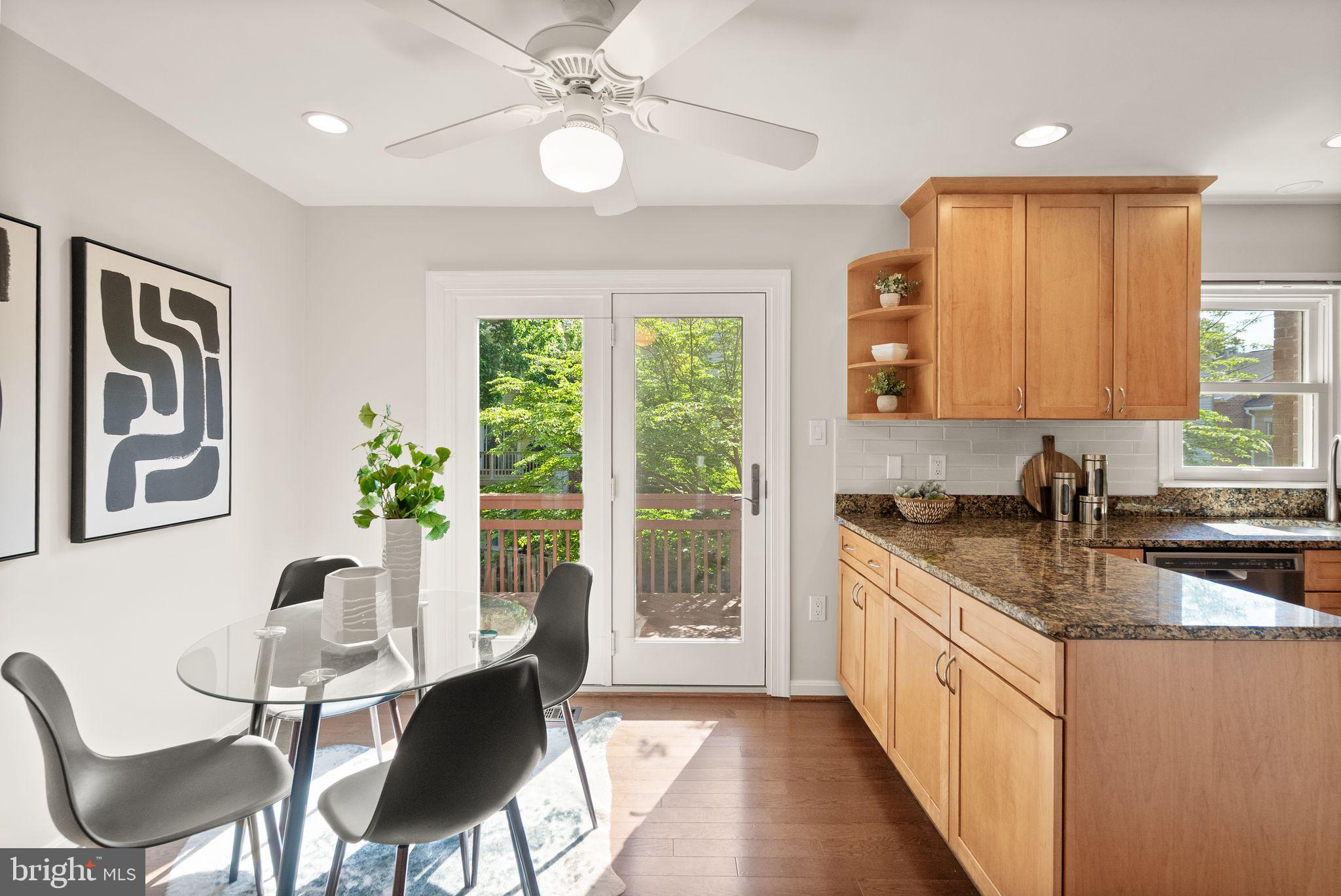 STONEYBROOK - Residential