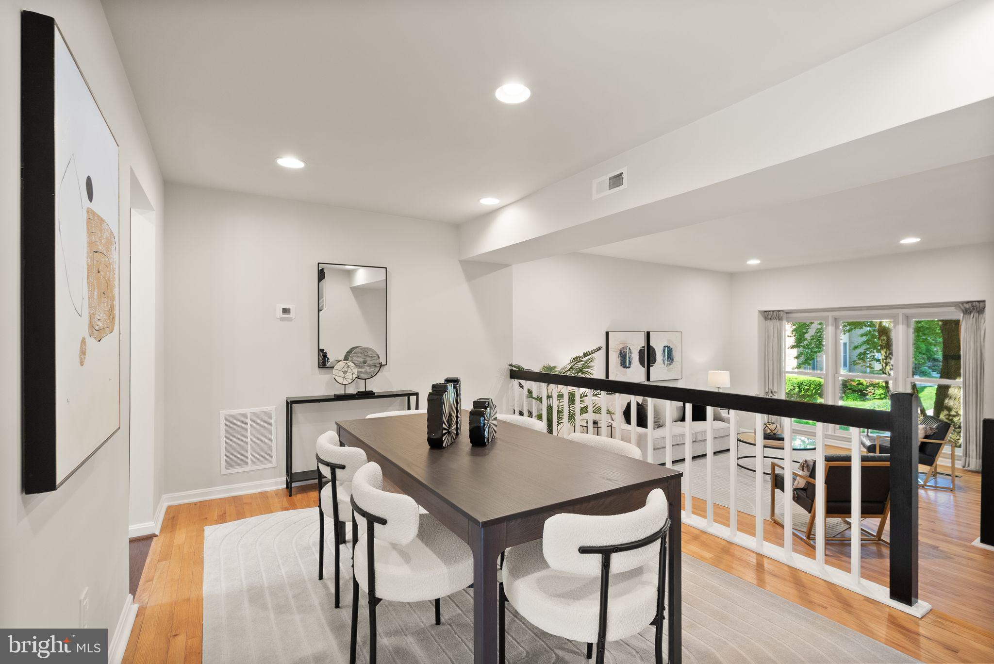 STONEYBROOK - Residential