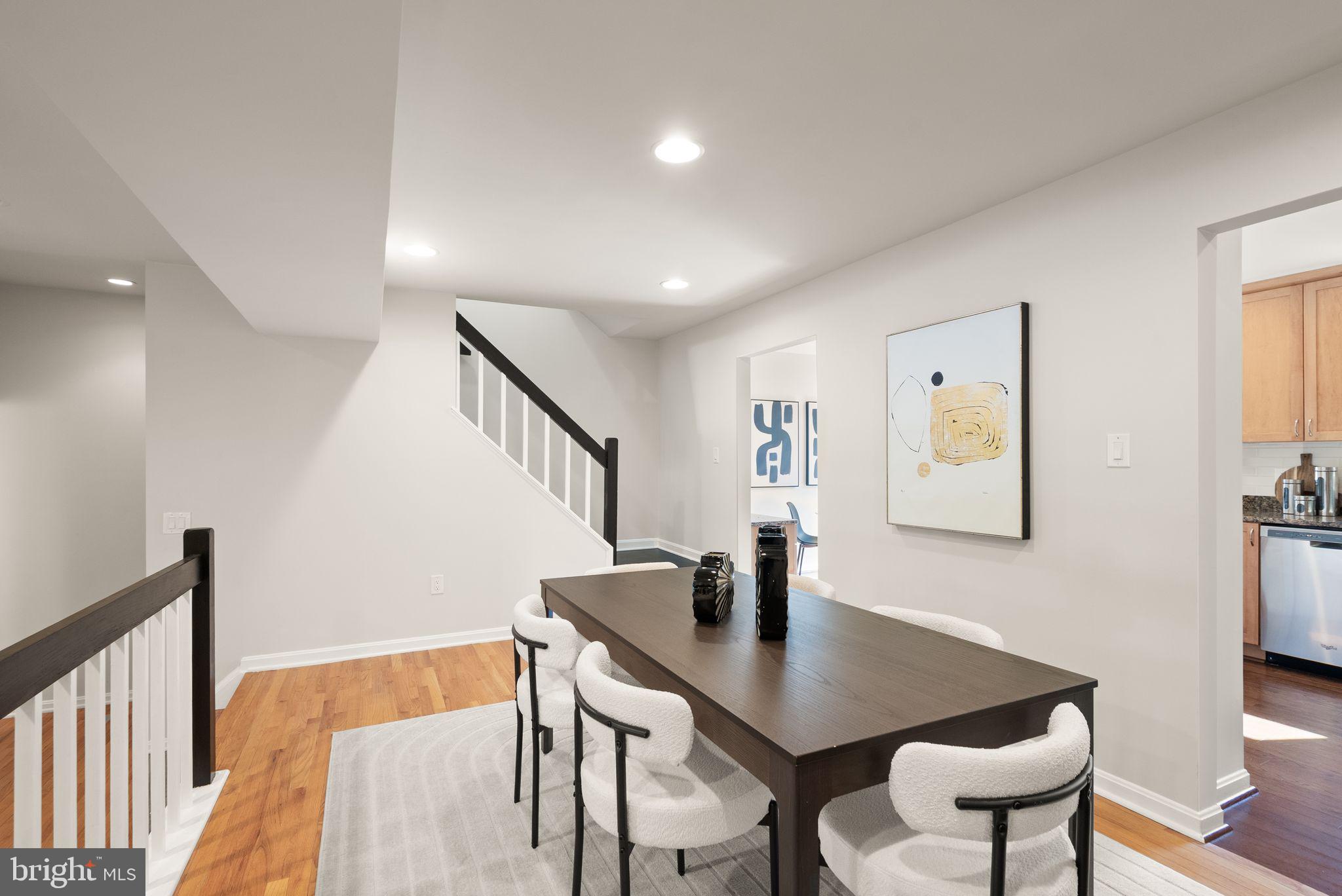 STONEYBROOK - Residential