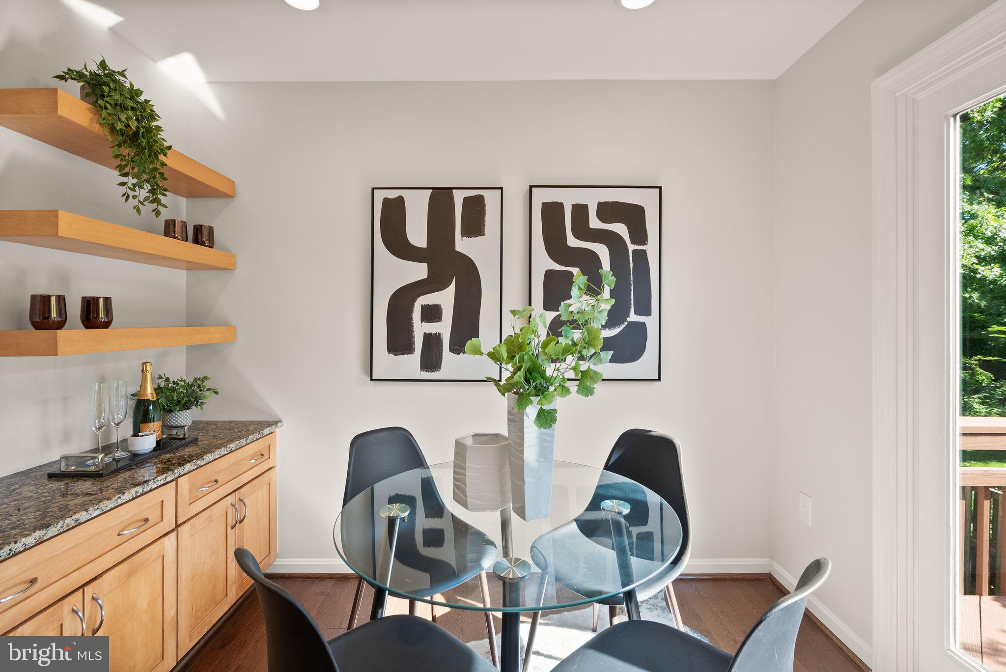 STONEYBROOK - Residential