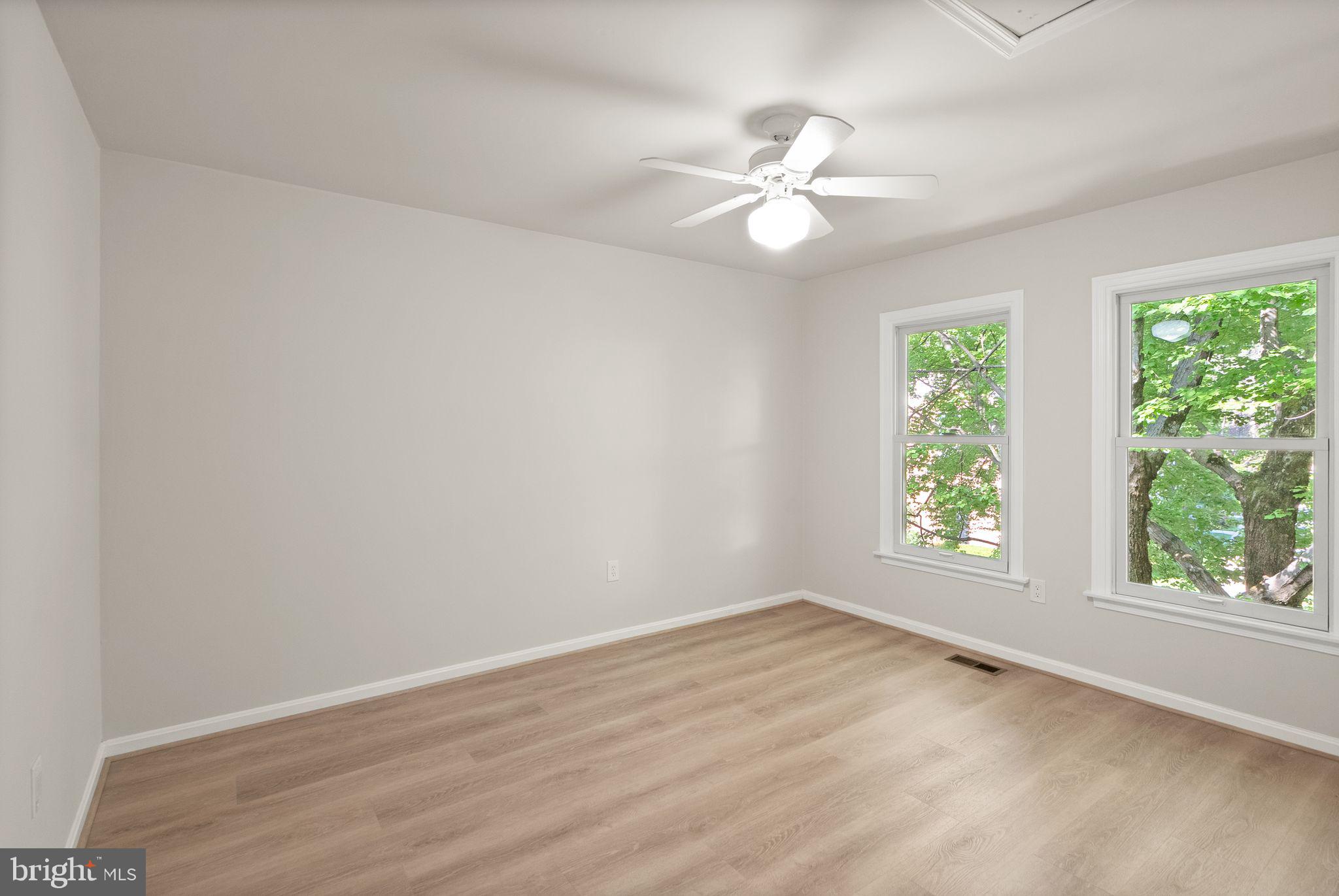 STONEYBROOK - Residential