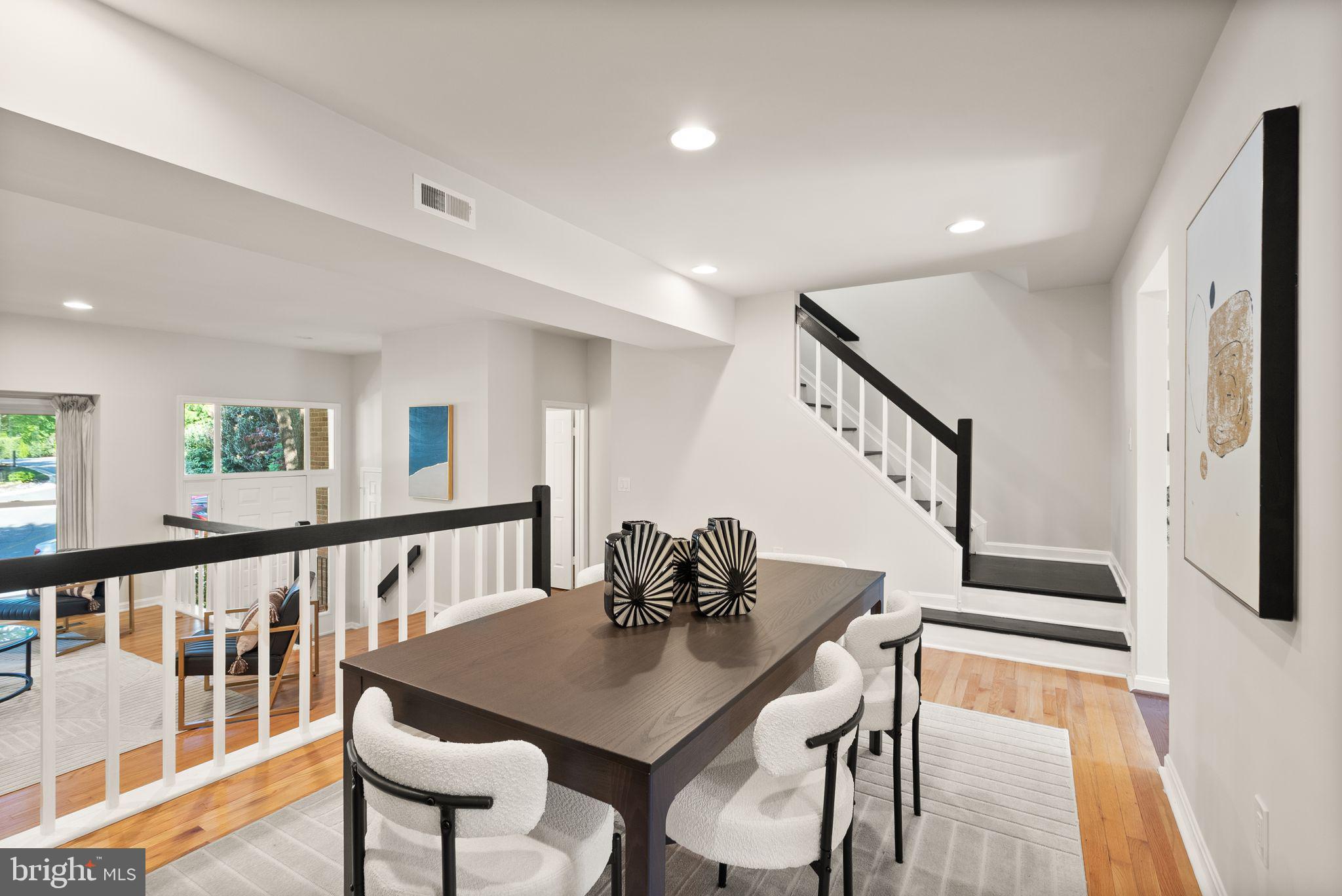 STONEYBROOK - Residential