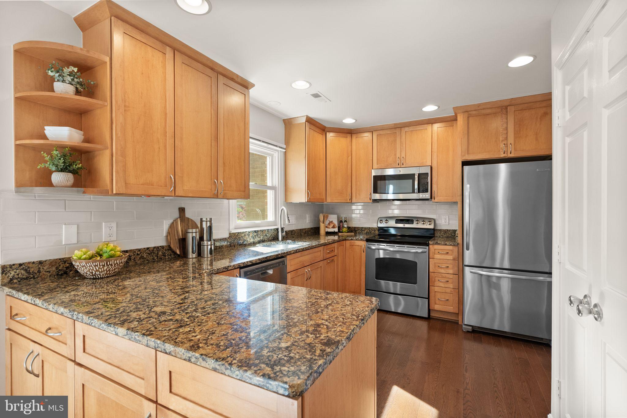 STONEYBROOK - Residential