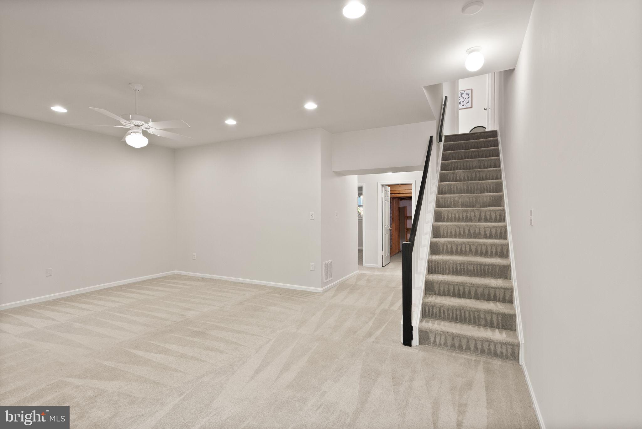 STONEYBROOK - Residential