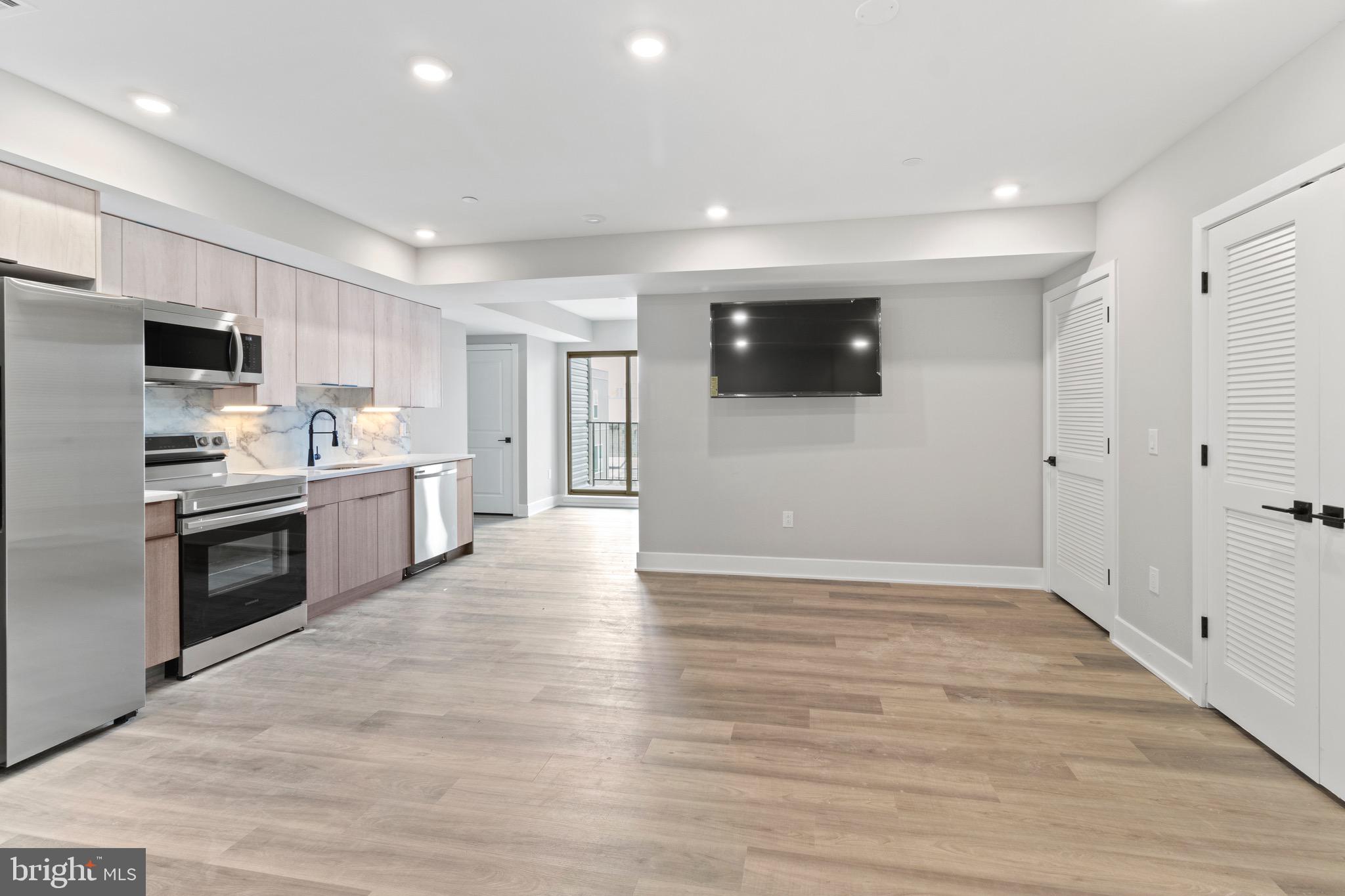 POWELTON VILLAGE - Residential Lease