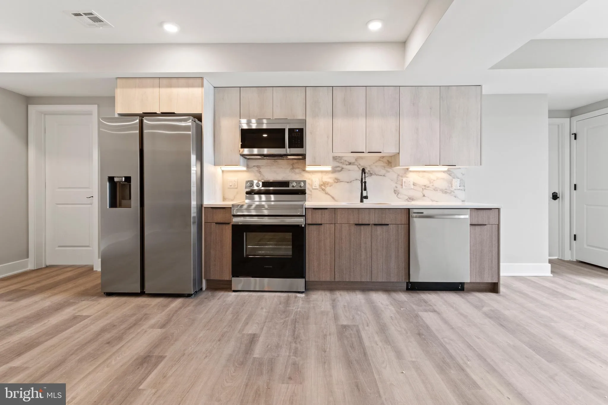 Philadelphia, Pennsylvania 19104, United States, 3 Bedrooms Bedrooms, ,3 BathroomsBathrooms,Residential,Active,79616