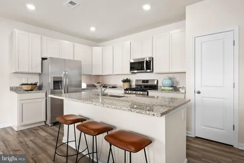 MLS: DESU2112020