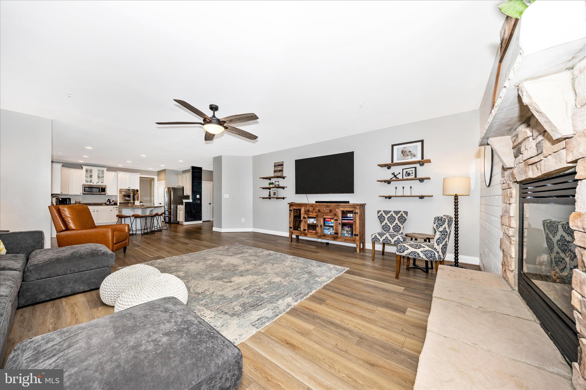 WOODRIDGE AT LAKE LINGANORE - Residential