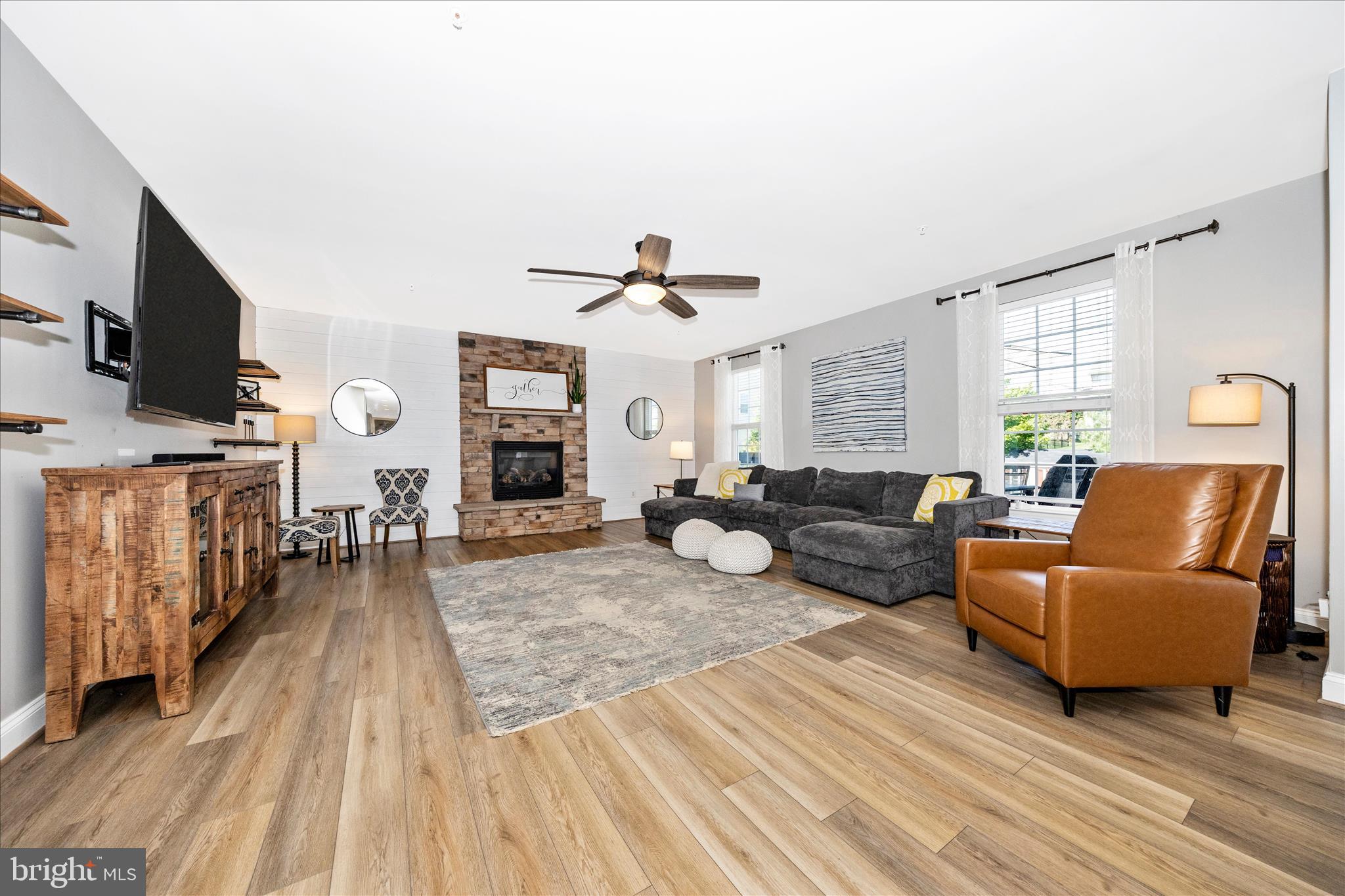 WOODRIDGE AT LAKE LINGANORE - Residential