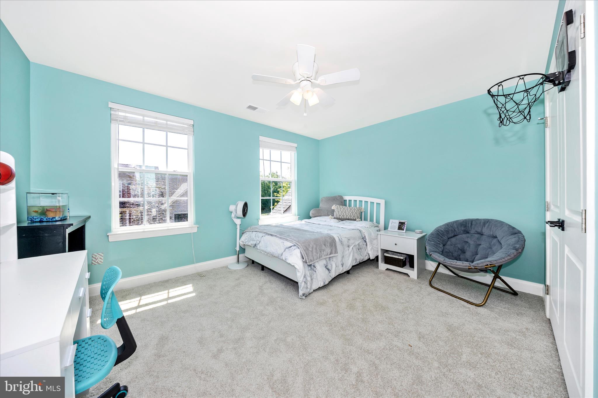 WOODRIDGE AT LAKE LINGANORE - Residential