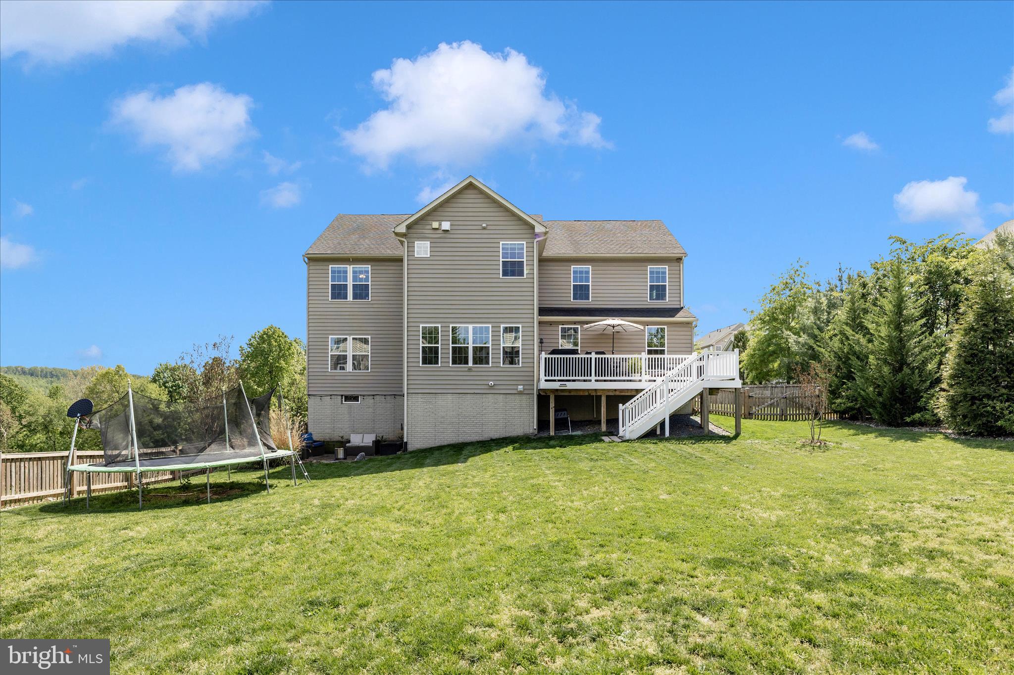 WOODRIDGE AT LAKE LINGANORE - Residential
