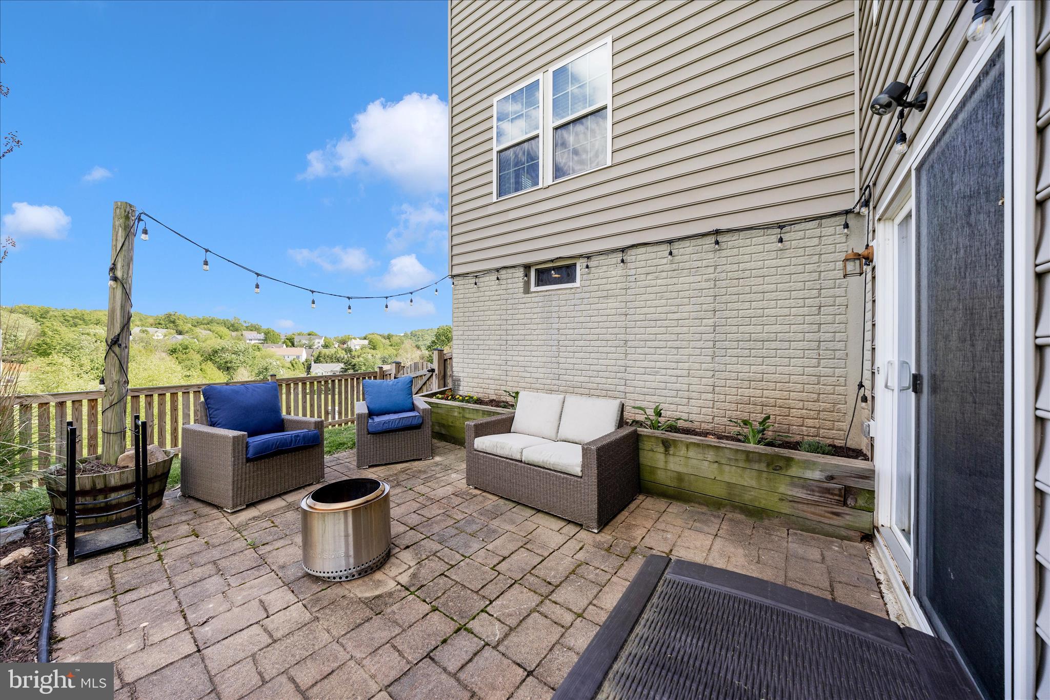 WOODRIDGE AT LAKE LINGANORE - Residential