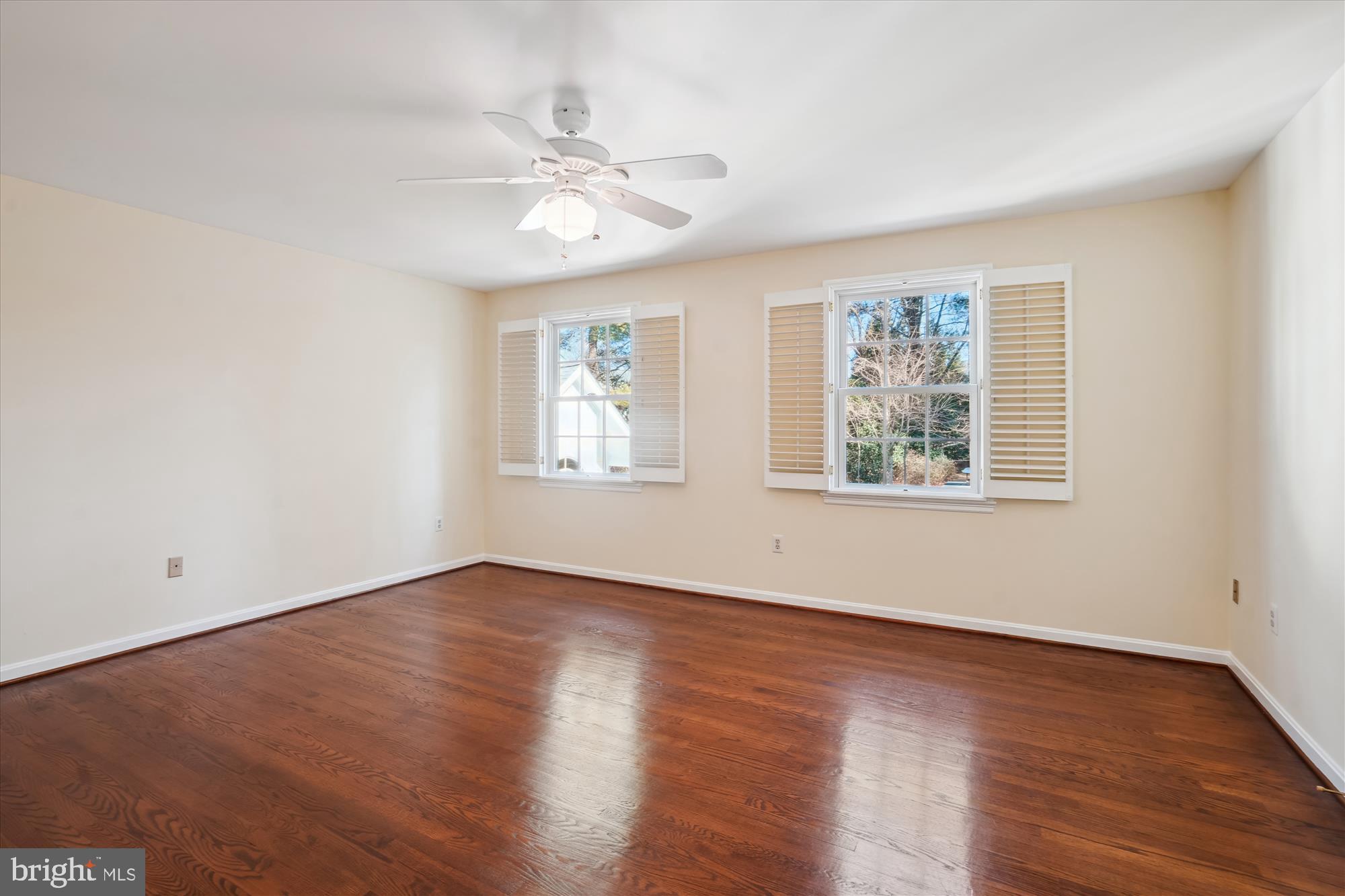 SPRING RIDGE - Residential