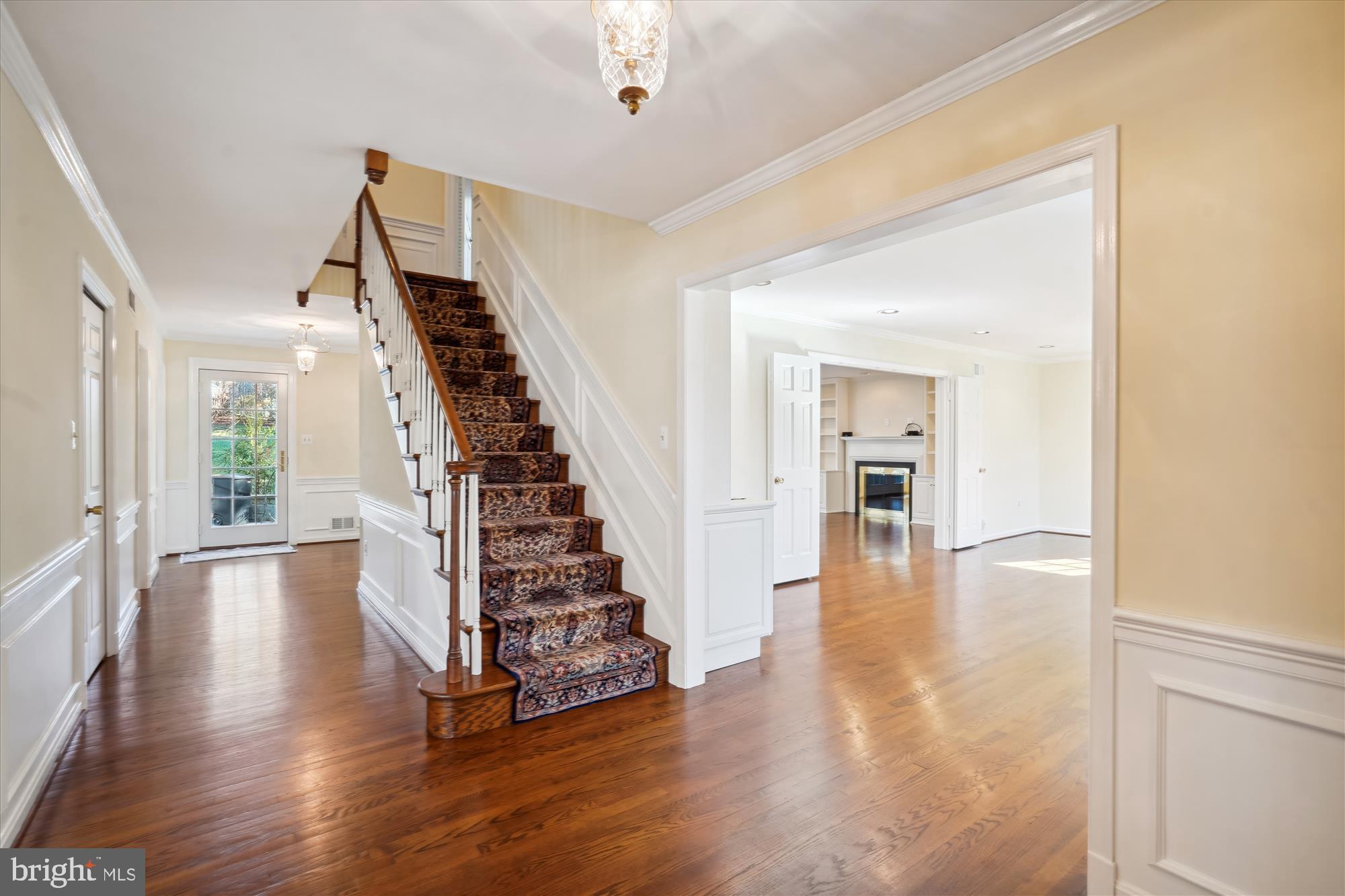 SPRING RIDGE - Residential